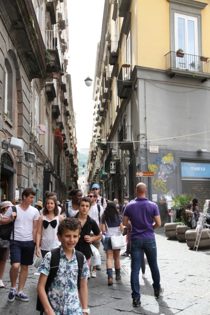 Dans les rues de Naples (1).